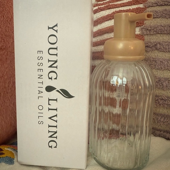 Young Living Glass Foaming Soap Dispenser with Beige Pump - Picture 2 of 2